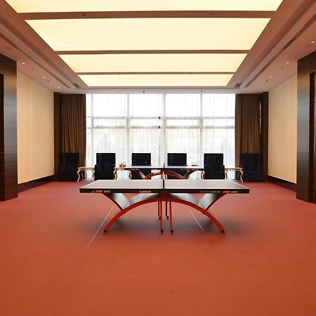 Beijing Riverside Hotel Bagian luar foto