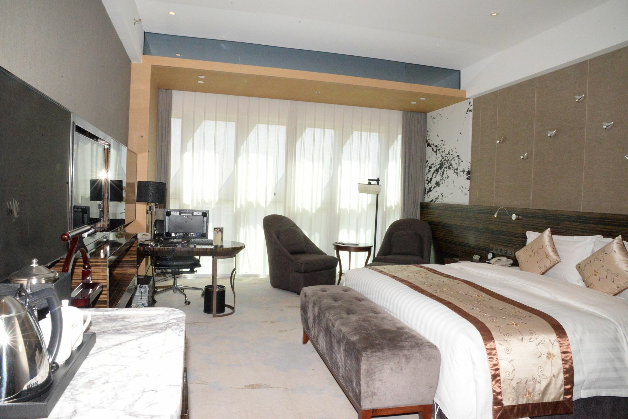 Beijing Riverside Hotel Bagian luar foto