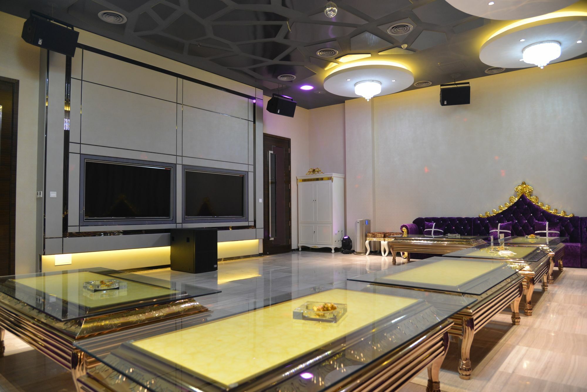 Beijing Riverside Hotel Bagian luar foto