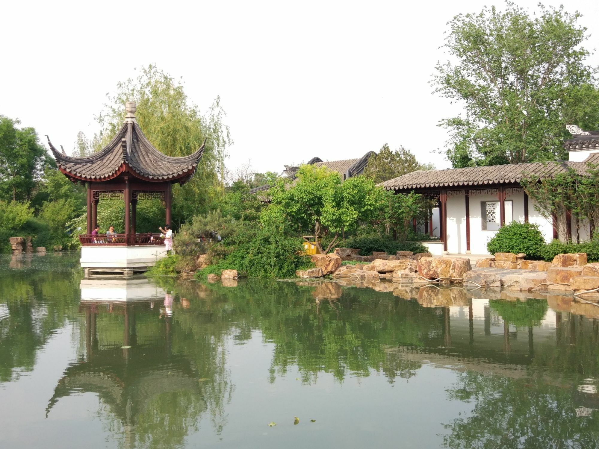 Beijing Riverside Hotel Bagian luar foto