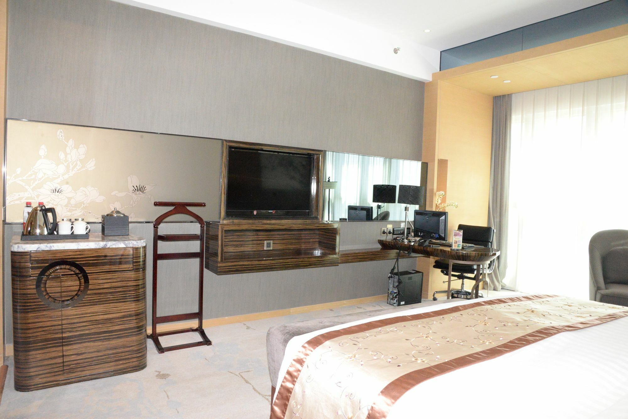 Beijing Riverside Hotel Bagian luar foto