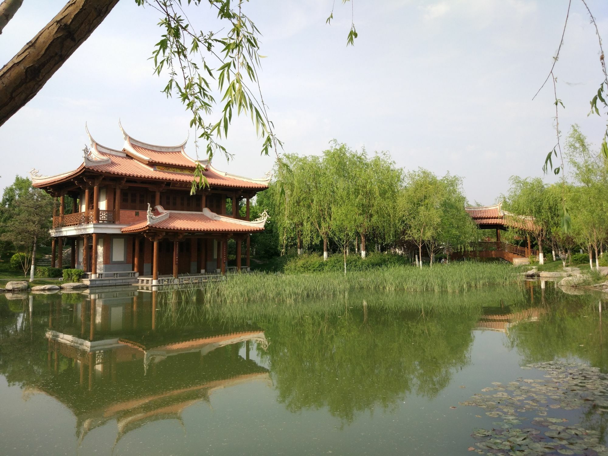 Beijing Riverside Hotel Bagian luar foto